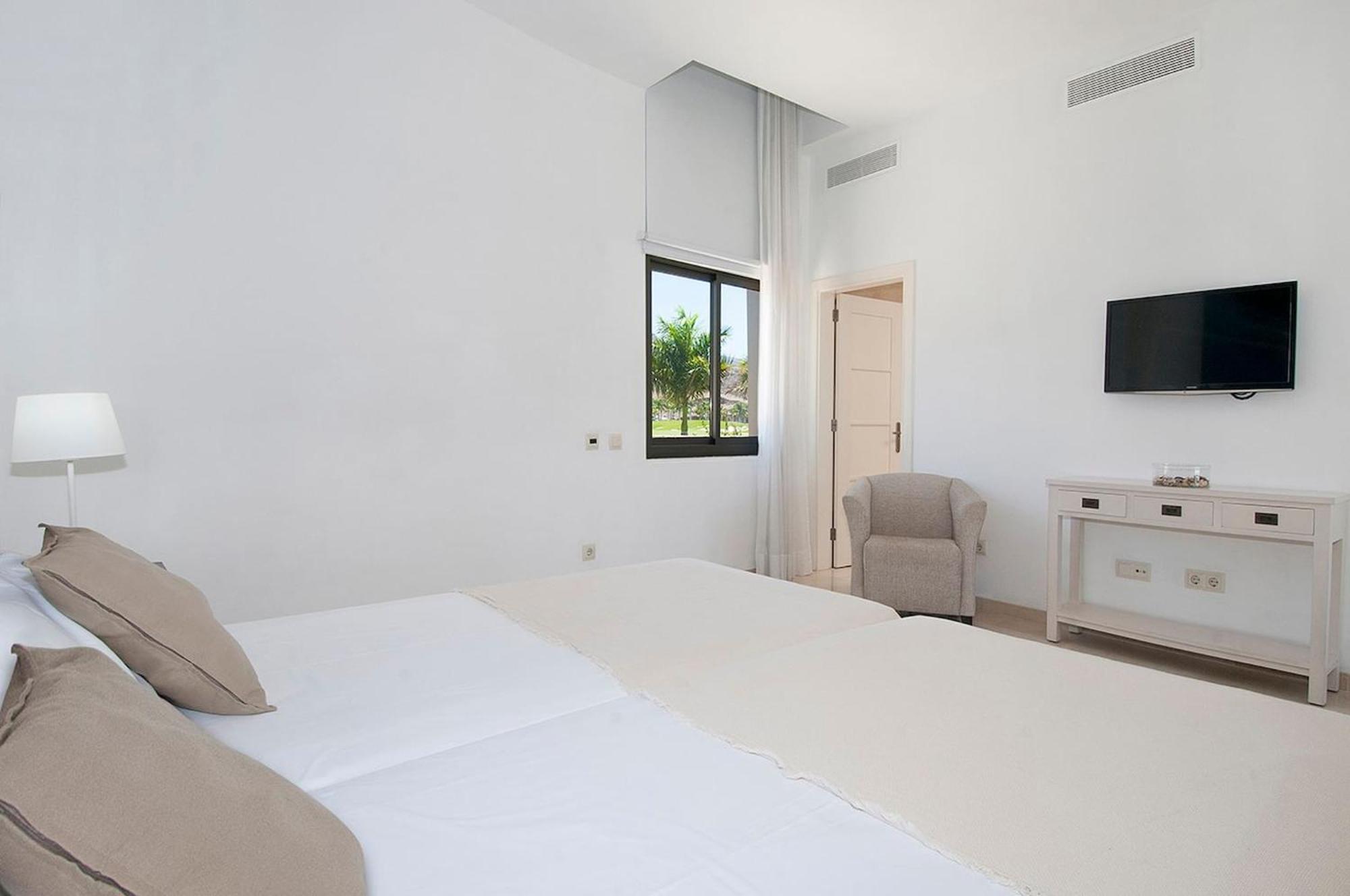 Tauro Villas Deluxe La Playa de Tauro Kültér fotó